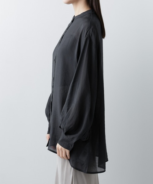 NANO universe(ナノユニバース)の「【WEB限定】ボリュームスリーブシャツ(シャツ/ブラウス・レディース・ブラック/キャメル/ライトベージュ・マルチサイズ)」の21枚目の写真