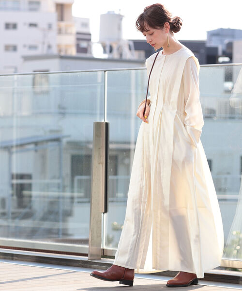 Ray BEAMS（レイビームス）の「Ray BEAMS / レイヤード ショルダー ワンピース（ワンピース・レディース・ブラック/アイボリー・ONE SIZE）」の11枚目の写真