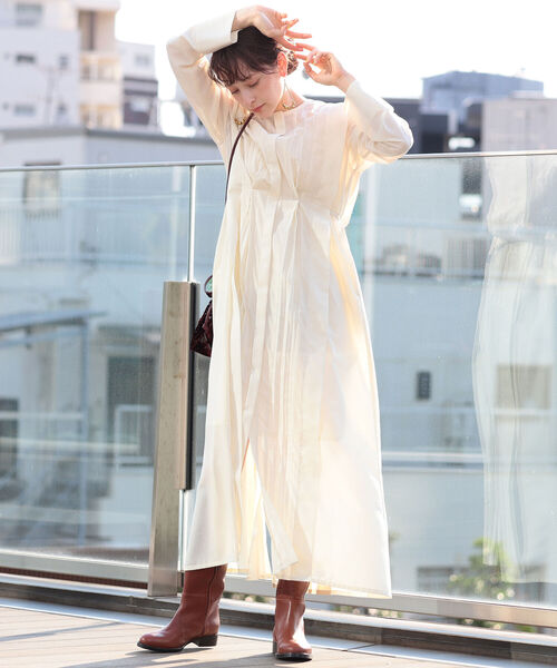 Ray BEAMS（レイビームス）の「Ray BEAMS / レイヤード ショルダー ワンピース（ワンピース・レディース・ブラック/アイボリー・ONE SIZE）」の16枚目の写真