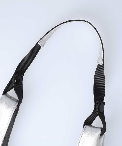 RAG MACHINE（ラグマシーン）の「【RAG MACHINE】ミニショッパーショルダーバッグ（ショルダーバッグ・レディース・シルバー/ブラック/オフホワイト・ONE SIZE）」の15枚目の写真