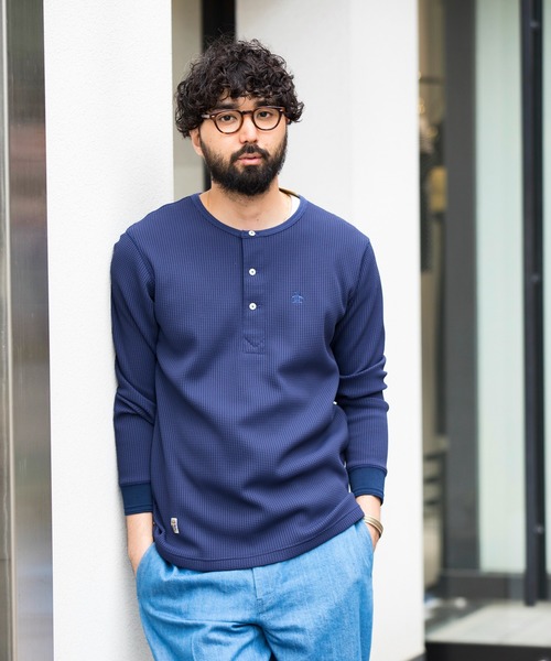 Munsingwear Grand-Slam（マンシングウェア　グランドスラム）の「ヘンリーネックサーマルTシャツ（Tシャツ/カットソー・メンズ・ネイビー/ホワイト・S/M/L/XL）」の2枚目の写真