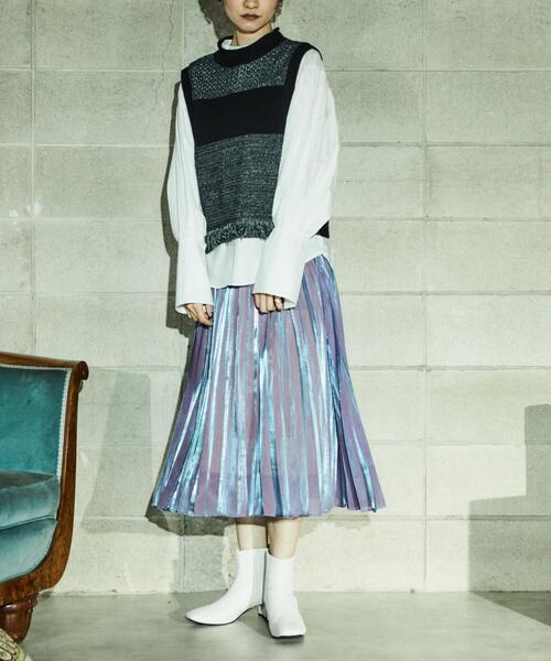 alcali（アルカリ）の「すかし編みショートベスト（ニット/セーター・レディース・ライトグレー/ブラック・FREE）」の15枚目の写真