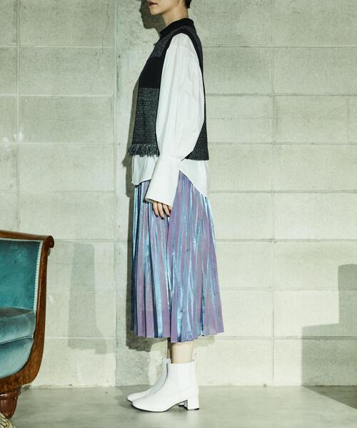 alcali（アルカリ）の「すかし編みショートベスト（ニット/セーター・レディース・ライトグレー/ブラック・FREE）」の14枚目の写真