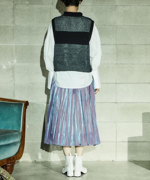 alcali（アルカリ）の「すかし編みショートベスト（ニット/セーター・レディース・ライトグレー/ブラック・FREE）」の13枚目の写真