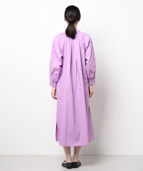 Q（キュー）の「オーバーシャツワンピース（シャツワンピース・レディース・セージグリーン/ラベンダー・MEDIUM）」の4枚目の写真
