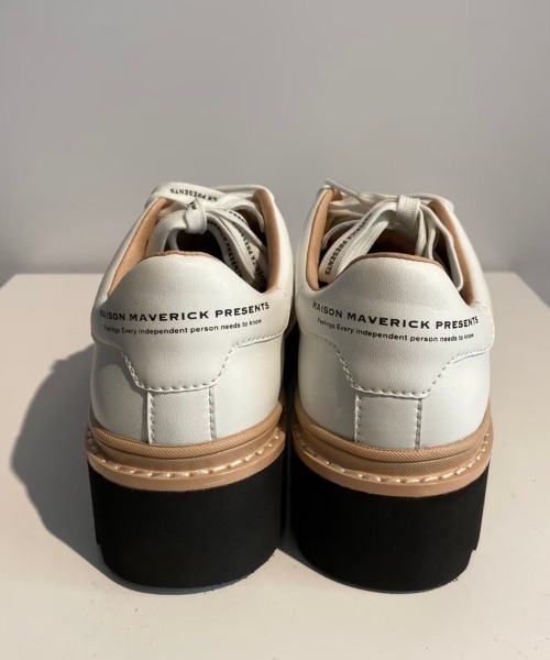 MAISON MAVERICK PRESENTS（メゾンマベリックプレゼンツ）の「MAISON MAVERICK PRESENTS（メゾン・マベリック・プレゼンツ）M2093/レースアップスニーカー（スニーカー・レディース・ブラック/ホワイト・23.5/24/24.5/23/22.5）」の6枚目の写真