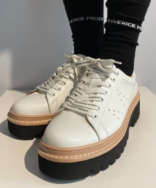 MAISON MAVERICK PRESENTS（メゾンマベリックプレゼンツ）の「MAISON MAVERICK PRESENTS（メゾン・マベリック・プレゼンツ）M2093/レースアップスニーカー（スニーカー・レディース・ブラック/ホワイト・23.5/24/24.5/23/22.5）」の9枚目の写真