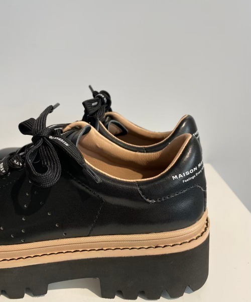 MAISON MAVERICK PRESENTS（メゾンマベリックプレゼンツ）の「MAISON MAVERICK PRESENTS（メゾン・マベリック・プレゼンツ）M2093/レースアップスニーカー（スニーカー・レディース・ブラック/ホワイト・23.5/24/24.5/23/22.5）」の15枚目の写真