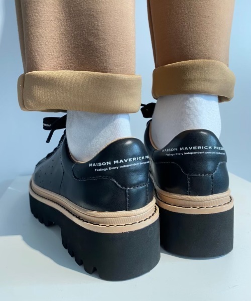 MAISON MAVERICK PRESENTS（メゾンマベリックプレゼンツ）の「MAISON MAVERICK PRESENTS（メゾン・マベリック・プレゼンツ）M2093/レースアップスニーカー（スニーカー・レディース・ブラック/ホワイト・23.5/24/24.5/23/22.5）」の20枚目の写真