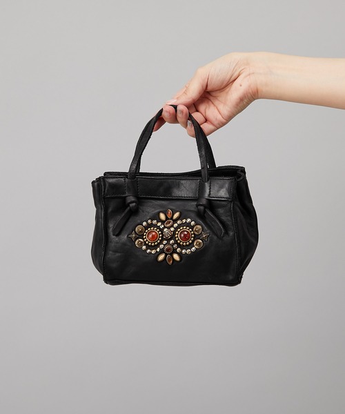 CAMPOMAGGI（カンポマッジ）の「【CAMPO MAGGI(カンポマッジ)】スタッズミニトートバッグ（トートバッグ・レディース・ブラック・FREE）」の19枚目の写真