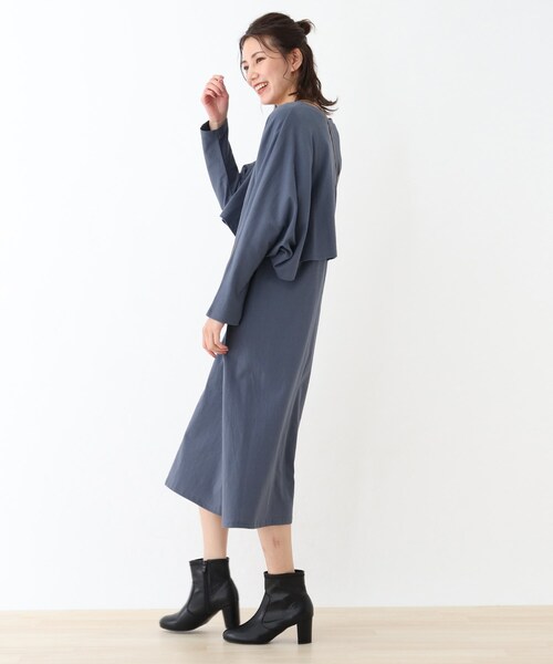 SHOO・LA・RUE(シューラルー)の「◆レイヤードロングワンピース(ワンピース・レディース・ブラック/サンドベージュ/ブラウン系その他2/ブルー・00)」の7枚目の写真