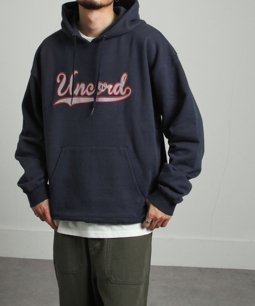 UNCORD(アンコード)の「【UNCORD】90's STADIUM SWEAT HOODIE / ビッグシルエットスタジアムロゴ刺繍パーカー【12oz】(パーカー・メンズ・ブラック/ネイビー/カーキ/オートミール/杢グレー/グレイッシュベージュ・MEDIUM/LARGE/X-LARGE)」の20枚目の写真
