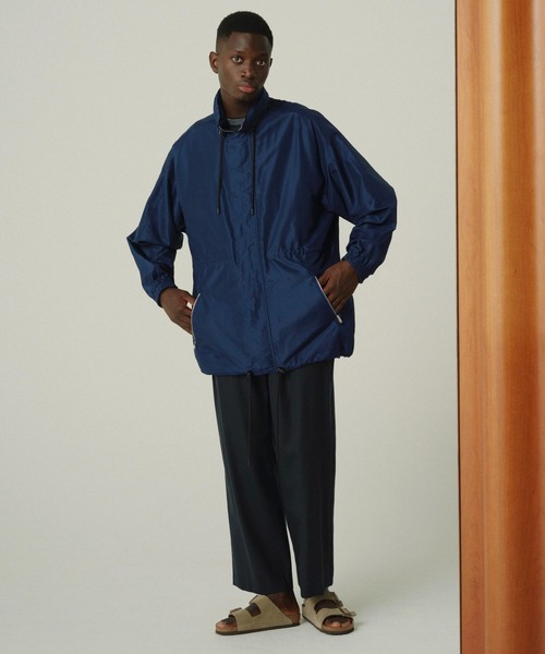 KIIT(キート)の「KIIT キート / TWO TUCK WIDE TROUSERS ツータックワイドトラウザーズ セットアップ / KIM-P92-003(スラックス・メンズ・ライトベージュ/ダークネイビー・3/2/1)」の9枚目の写真