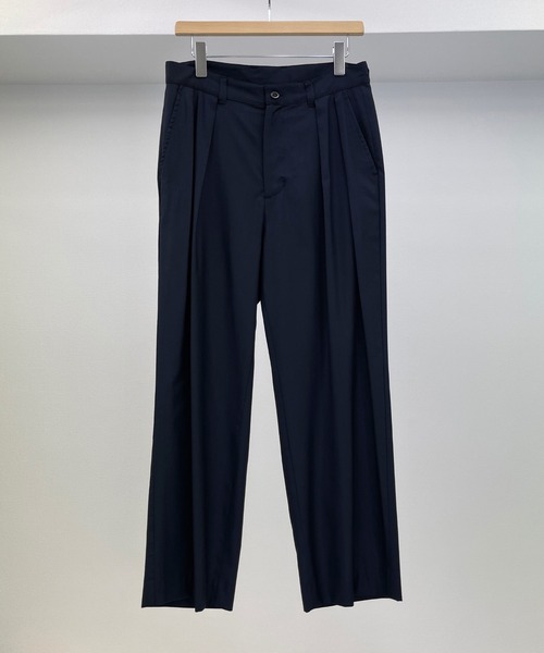 KIIT(キート)の「KIIT キート / TWO TUCK WIDE TROUSERS ツータックワイドトラウザーズ セットアップ / KIM-P92-003(スラックス・メンズ・ライトベージュ/ダークネイビー・3/2/1)」の7枚目の写真