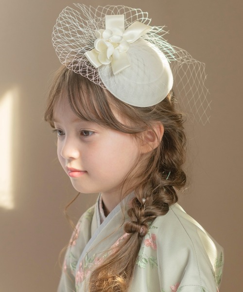 Catherine Cottage（キャサリンコテージ）の「トークハット（その他ヘアアクセサリー・キッズ・ホワイト/ブラック・FREE）」の3枚目の写真