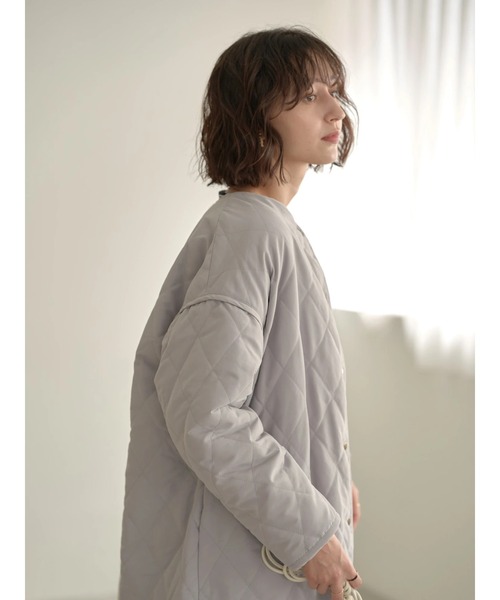 earth music&ecology（アースミュージックアンドエコロジー）の「ｷﾙﾃｨﾝｸﾞ&ﾎﾞｱﾘﾊﾞｰｼﾌﾞﾙﾉｰｶﾗ-ｺｰﾄ＊（ノーカラーコート・レディース・ライトグレー/ブラック/カーキ・M/L）」の6枚目の写真