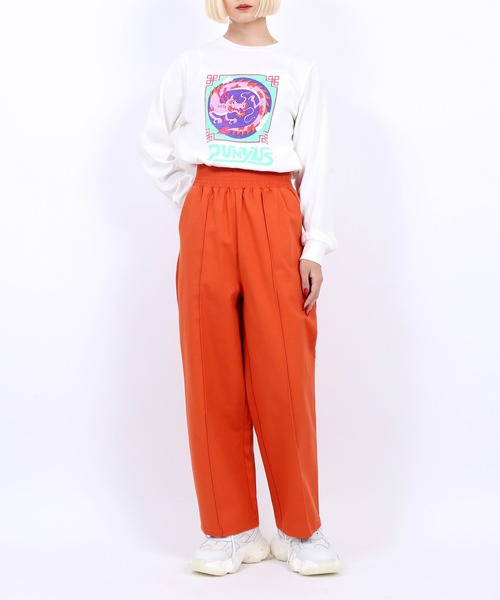 PUNYUS(プニュズ)の「ドラゴンロンT(Tシャツ/カットソー・レディース・ブラック/ホワイト/ライトピンク・2/1/4/3)」の1枚目の写真