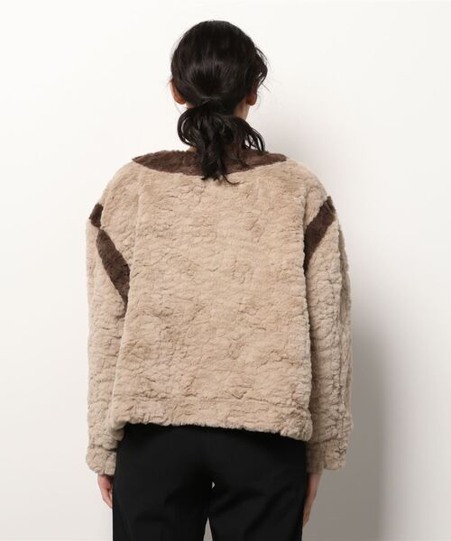 .KOM(ドットコム)の「『.kom SELECT/ドットケーオーエムセレクト』Boa Cardigan/ボア素材 カーディガン 長袖(カーディガン/ボレロ・レディース・ブラウン/アイボリー・FREE)」の20枚目の写真
