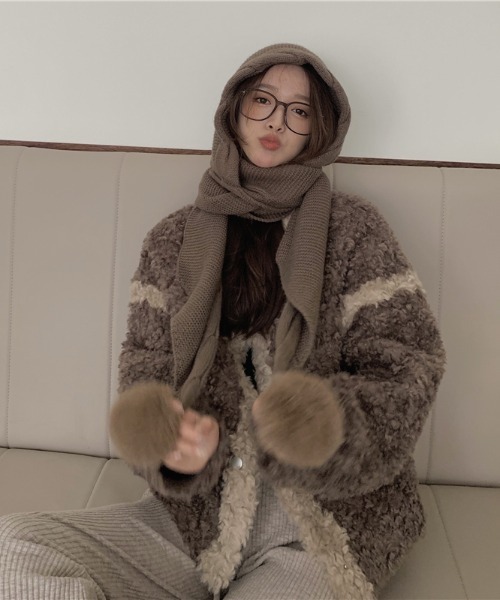 .KOM(ドットコム)の「『.kom SELECT/ドットケーオーエムセレクト』Boa Cardigan/ボア素材 カーディガン 長袖(カーディガン/ボレロ・レディース・ブラウン/アイボリー・FREE)」の15枚目の写真