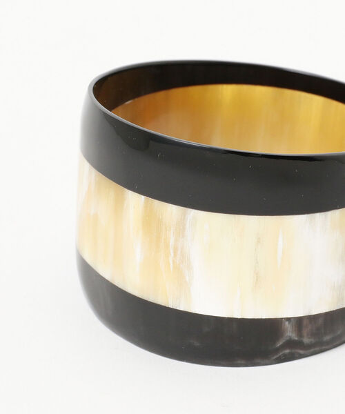 Ray BEAMS（レイビームス）の「L’INDO CHINEUR / Twotone バングル（バングル/リストバンド・レディース・その他・ONE SIZE）」の3枚目の写真