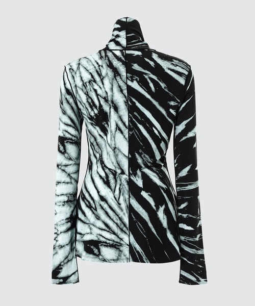 PROENZA SCHOULER(プロエンザ スクーラー)の「Spiral Tie Dye Turtleneck Top(Tシャツ/カットソー・レディース・ブラック系その他・S/M)」の2枚目の写真