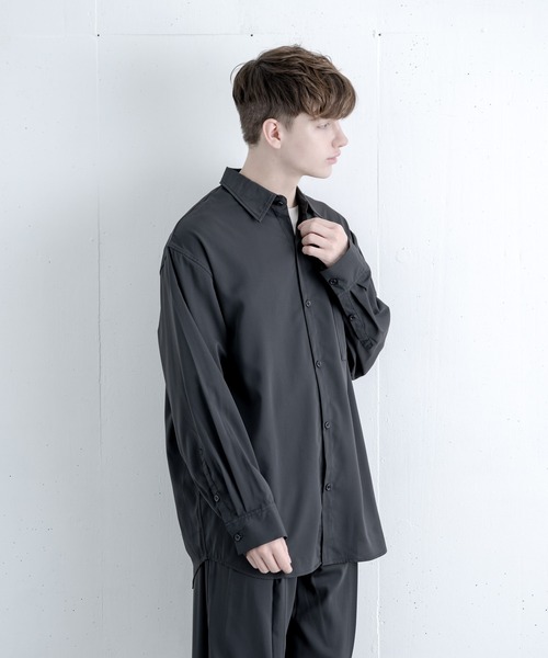 melt.（メルト）の「リラックスベーシックオーバー シャツセットアップ / RELUX BASIC OVER SHIRT SETUP（セットアップ・メンズ・チャコールグレー/グレイッシュブルー・SMALL/MEDIUM/LARGE）」の21枚目の写真