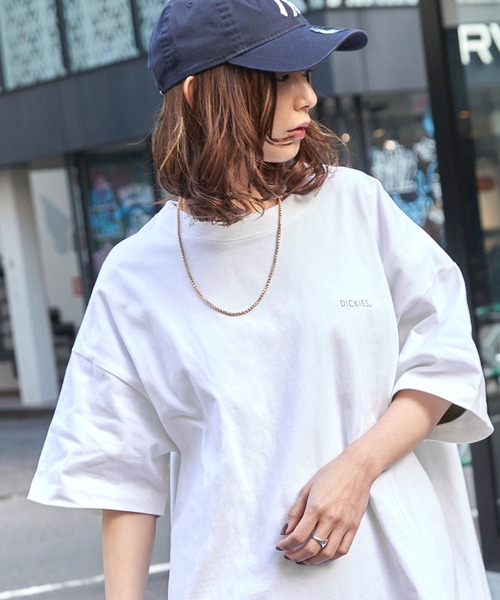 Dickies（ディッキーズ）の「Dickies/ディッキーズ ビックシルエットロゴプリントコットン半袖Tシャツ（Tシャツ/カットソー・レディース・ホワイト/ブラック/イエロー/オレンジ/ブルー/オートミール・M/L）」の18枚目の写真