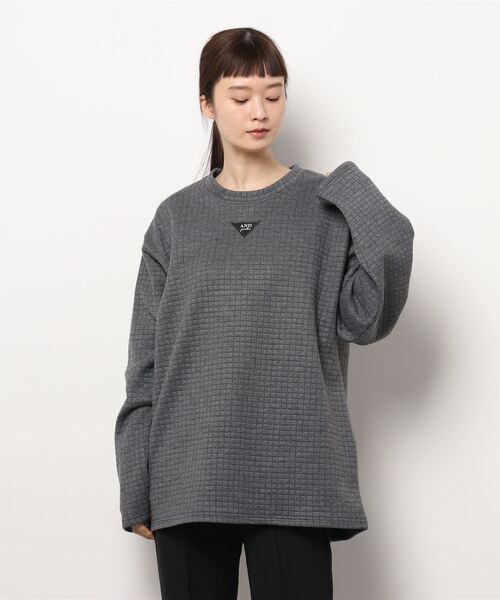 ANDGEEBEE(アンジービー)の「UNISEX ワンポイントジャガードワッフルトップス(Tシャツ/カットソー・レディース・ホワイト/チャコールグレー・MEDIUM)」の18枚目の写真