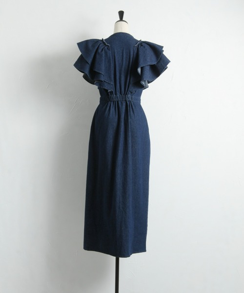 &. NOSTALGIA（アンドドットノスタルジア）の「袖フリルワンピース（ワンピース・レディース・インディゴブルー/ブラック/オフホワイト・FREE）」の16枚目の写真