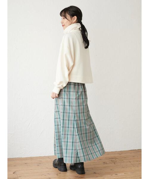 ELENCARE DUE(エレンカーレデュエ)の「・ELENCARE DUEオフタートルキモウプルオーバー*(スウェット・レディース・ネイビー/オフホワイト/ピンク/グリーン・FREE)」の7枚目の写真