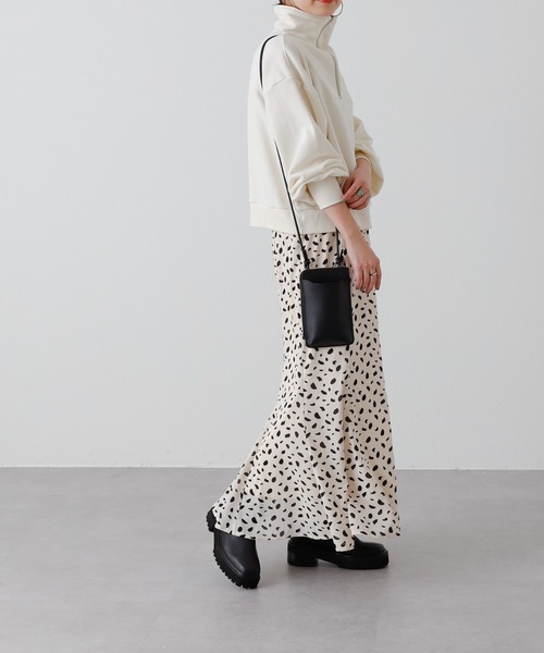 COLONY 2139（コロニートゥーワンスリーナイン）の「ハーフジップ裏毛プルオーバー/ハーフZip裏毛トップス（スウェット・レディース・ブラック/オレンジ/イエロー/オフホワイト/グレー・FREE）」の14枚目の写真