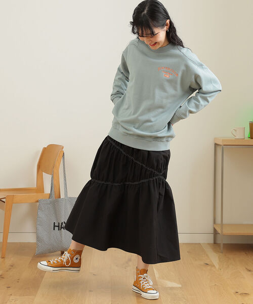 BeAMS DOT(ビームスドット)の「【WEB限定】BeAMS DOT / ロゴ刺繍 オーバースウェット(スウェット・レディース・オフホワイト/グリーン系その他・FREE)」の21枚目の写真