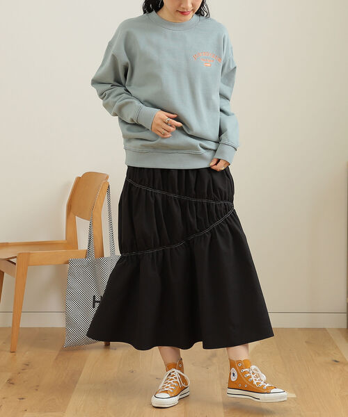 BeAMS DOT(ビームスドット)の「【WEB限定】BeAMS DOT / ロゴ刺繍 オーバースウェット(スウェット・レディース・オフホワイト/グリーン系その他・FREE)」の19枚目の写真