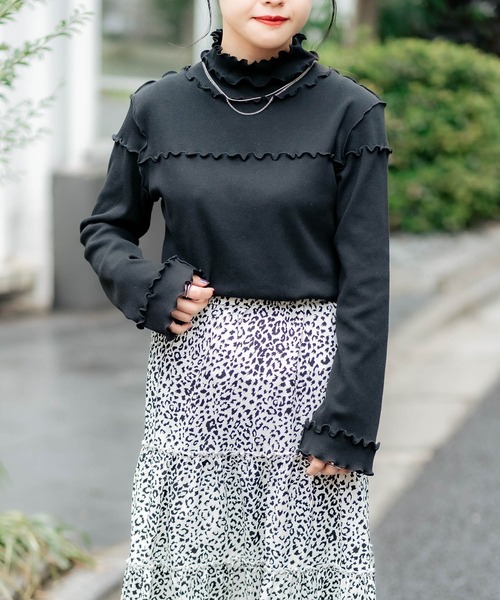 DuKKah(デュカ)の「Dukkah/【低身長向け】メロウハイネックリブT(Tシャツ/カットソー・レディース・ブラック/ホワイト・X-SMALL)」の18枚目の写真