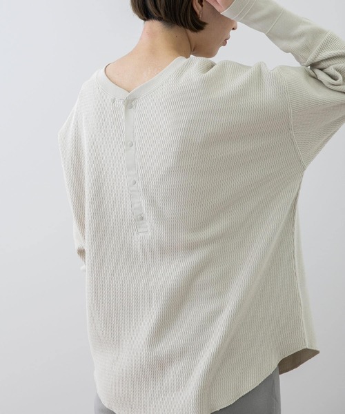 EKAL(エカル)の「EKAL レイクショアサーマルプルオーバー(Tシャツ/カットソー・レディース・ベージュ/ブラック系その他・FREE)」の7枚目の写真