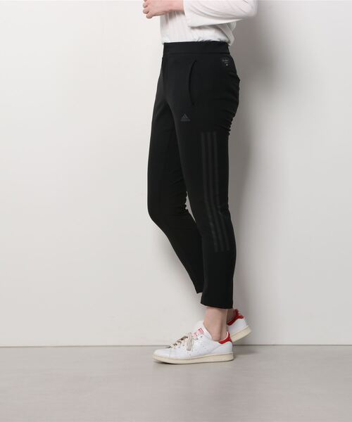 adidas(アディダス)の「【別注】アディダス adidas ID スリムフィット ウーブン 7/8 パンツ 限定コラボ(その他パンツ・レディース・オリーブ/ブラック・S/L/XL/M)」の4枚目の写真