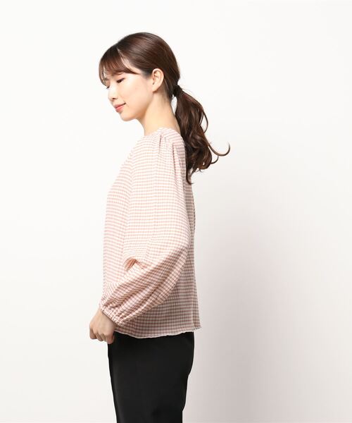 Te chichi TERRASSE（テチチテラス）の「シャーリングギンガム前後2WAYトップス（Tシャツ/カットソー・レディース・ブラック/ピンク/ネイビー・ﾌﾘ-）」の4枚目の写真