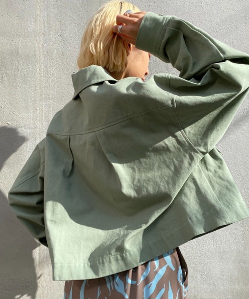 CIAOPANIC（チャオパニック）の「ショートファティーグジャケット（ミリタリージャケット・レディース・スカイブルー/オフホワイト/カーキ・FREE）」の7枚目の写真