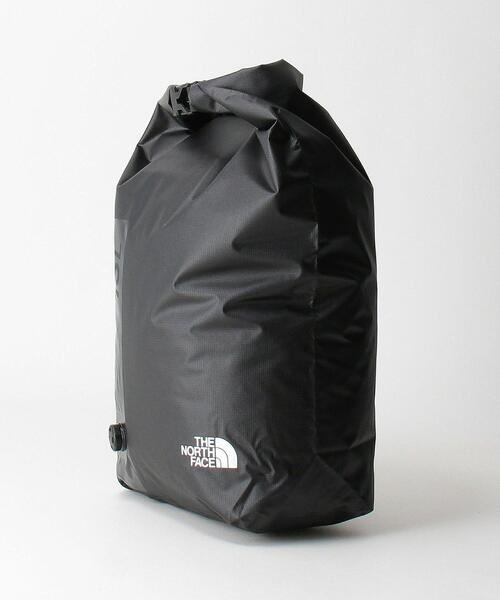 THE NORTH FACE(ザノースフェイス)の「<THE NORTH FACE> S/LT DRY BAG 13L/バッグ(ドラムバッグ・メンズ・ライトグレー/ブラック・FREE)」の3枚目の写真