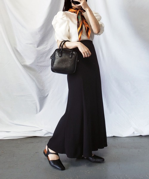 me+em select(ミームセレクト)の「トロミシルキーフラワーペイズリースカーフ(バンダナ/スカーフ・レディース・ブラック/ブルー/ブラウン・FREE)」の8枚目の写真