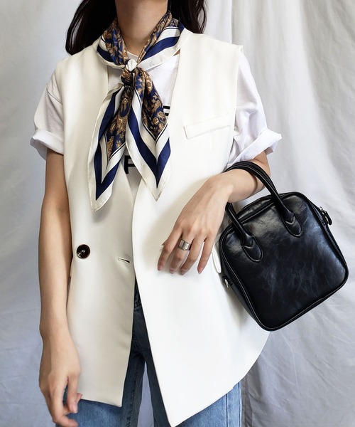 me+em select(ミームセレクト)の「トロミシルキーフラワーペイズリースカーフ(バンダナ/スカーフ・レディース・ブラック/ブルー/ブラウン・FREE)」の11枚目の写真