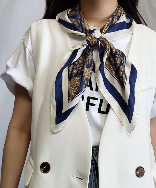 me+em select(ミームセレクト)の「トロミシルキーフラワーペイズリースカーフ(バンダナ/スカーフ・レディース・ブラック/ブルー/ブラウン・FREE)」の13枚目の写真