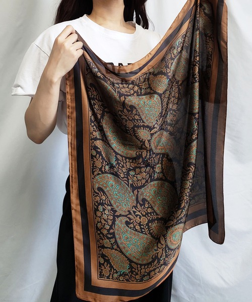 me+em select(ミームセレクト)の「トロミシルキーフラワーペイズリースカーフ(バンダナ/スカーフ・レディース・ブラック/ブルー/ブラウン・FREE)」の14枚目の写真
