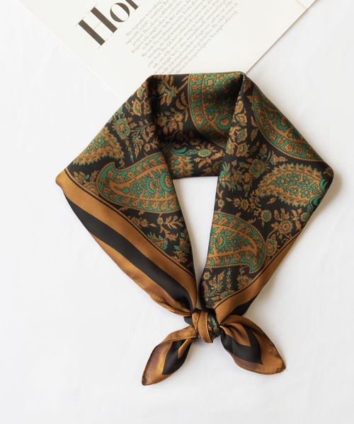 me+em select(ミームセレクト)の「トロミシルキーフラワーペイズリースカーフ(バンダナ/スカーフ・レディース・ブラック/ブルー/ブラウン・FREE)」の21枚目の写真