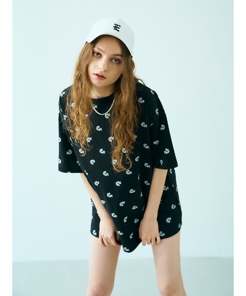 ENVYM（アンビー）の「オールロゴＢＩＧＴＥＥ（Tシャツ/カットソー・レディース・ブラック/ホワイト/ベージュ・FREE）」の5枚目の写真