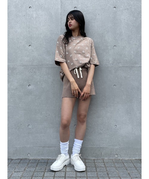 ENVYM（アンビー）の「オールロゴＢＩＧＴＥＥ（Tシャツ/カットソー・レディース・ブラック/ホワイト/ベージュ・FREE）」の10枚目の写真