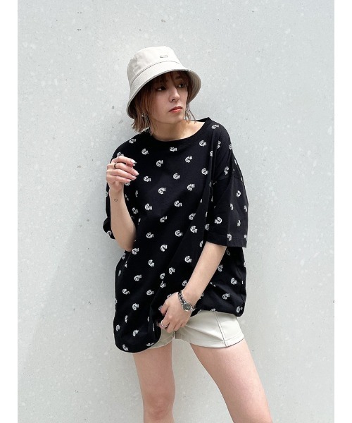 ENVYM（アンビー）の「オールロゴＢＩＧＴＥＥ（Tシャツ/カットソー・レディース・ブラック/ホワイト/ベージュ・FREE）」の14枚目の写真