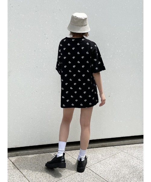 ENVYM（アンビー）の「オールロゴＢＩＧＴＥＥ（Tシャツ/カットソー・レディース・ブラック/ホワイト/ベージュ・FREE）」の19枚目の写真