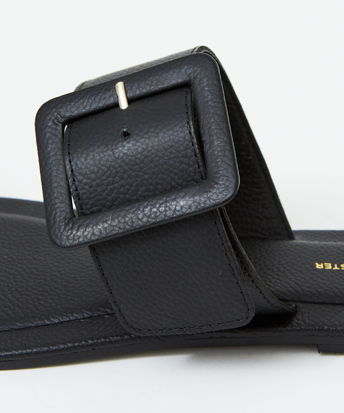 Au BANNISTER（オゥバニスター）の「【販売店舗限定】サムホルダーサンダル（サンダル・レディース・ホワイト/ブラック/キャメル・M/L/S）」の9枚目の写真