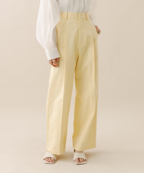 mline（エムライン）の「[mline] トラウザーパンツ（その他パンツ・レディース・イエロー/オフホワイト/ベージュ・2/1）」の3枚目の写真